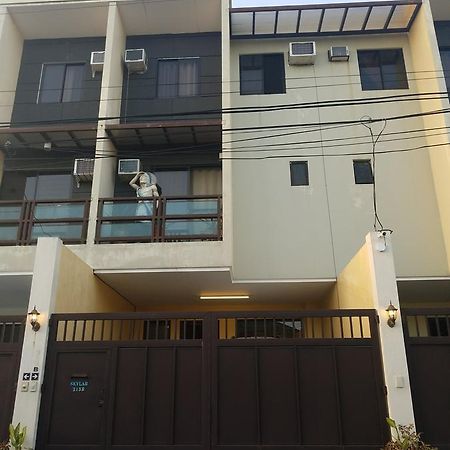 Skylab Guesthouse Paranaque City Exterior foto